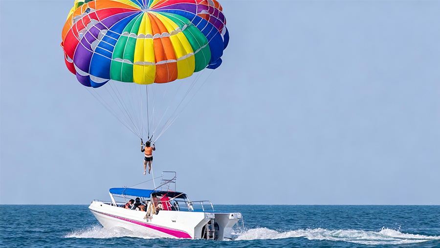 Parasailing in Goa